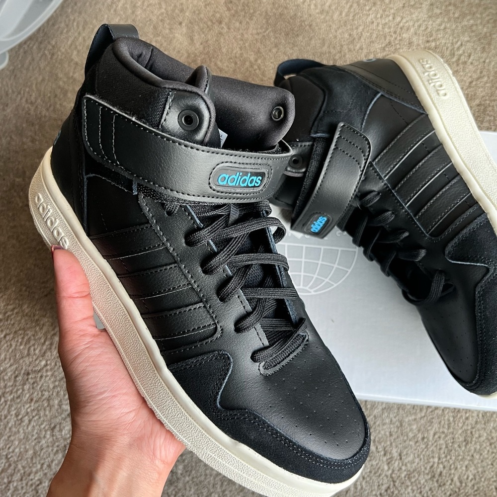 Men adidas post-move mid sneaker brand new size 9 1/2